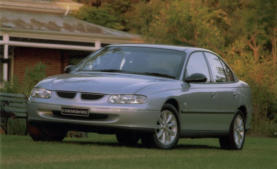 Holden Commodore Olympic Edition (VT Series II) '2000